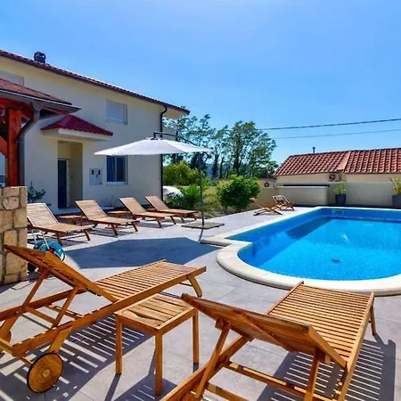 Pura Vida Crikvenica Riviera By Aneo Travel * Grižane