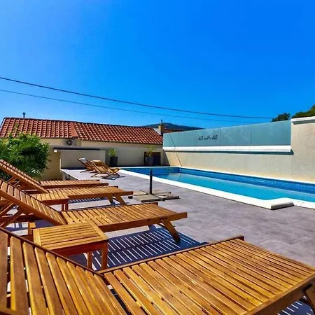 Pura Vida Crikvenica Riviera By Aneo Travel Villa