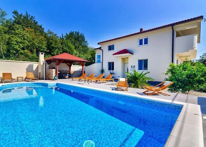 Pura Vida Crikvenica Riviera By Aneo Travel Grižane